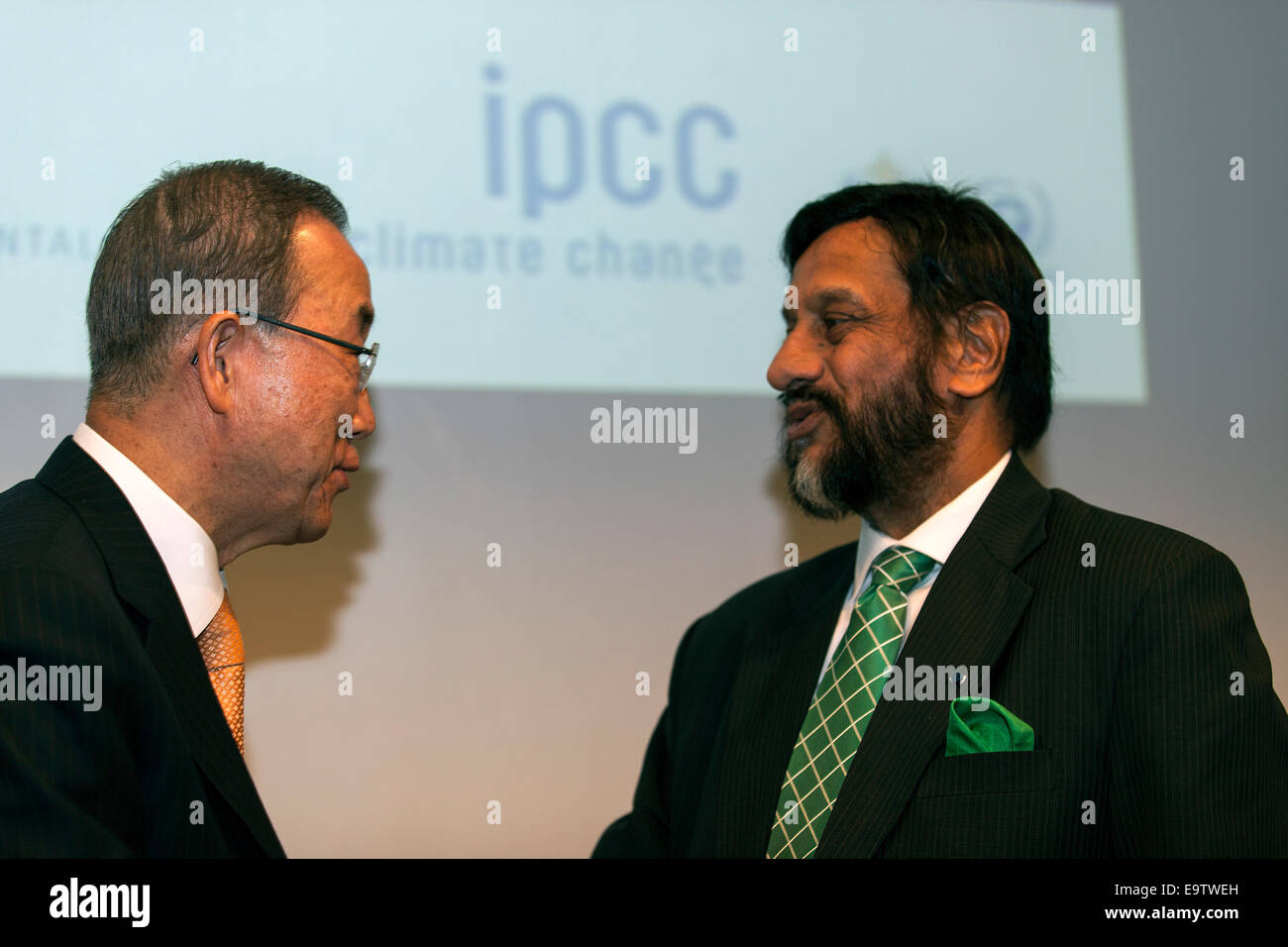 Copenhagen, Denmark. 02nd Nov, 2014. Mr. Ban Ki-moon, Secretary-General of the United thanks Mr. Rajendra Pachauri, Chairman of the UN climate panel (IPCC) for the panels work on the 5th Assessment Report, and the summaries concluded at the meeting in Copenhagen. Credit:  OJPHOTOS/Alamy Live News Stock Photo