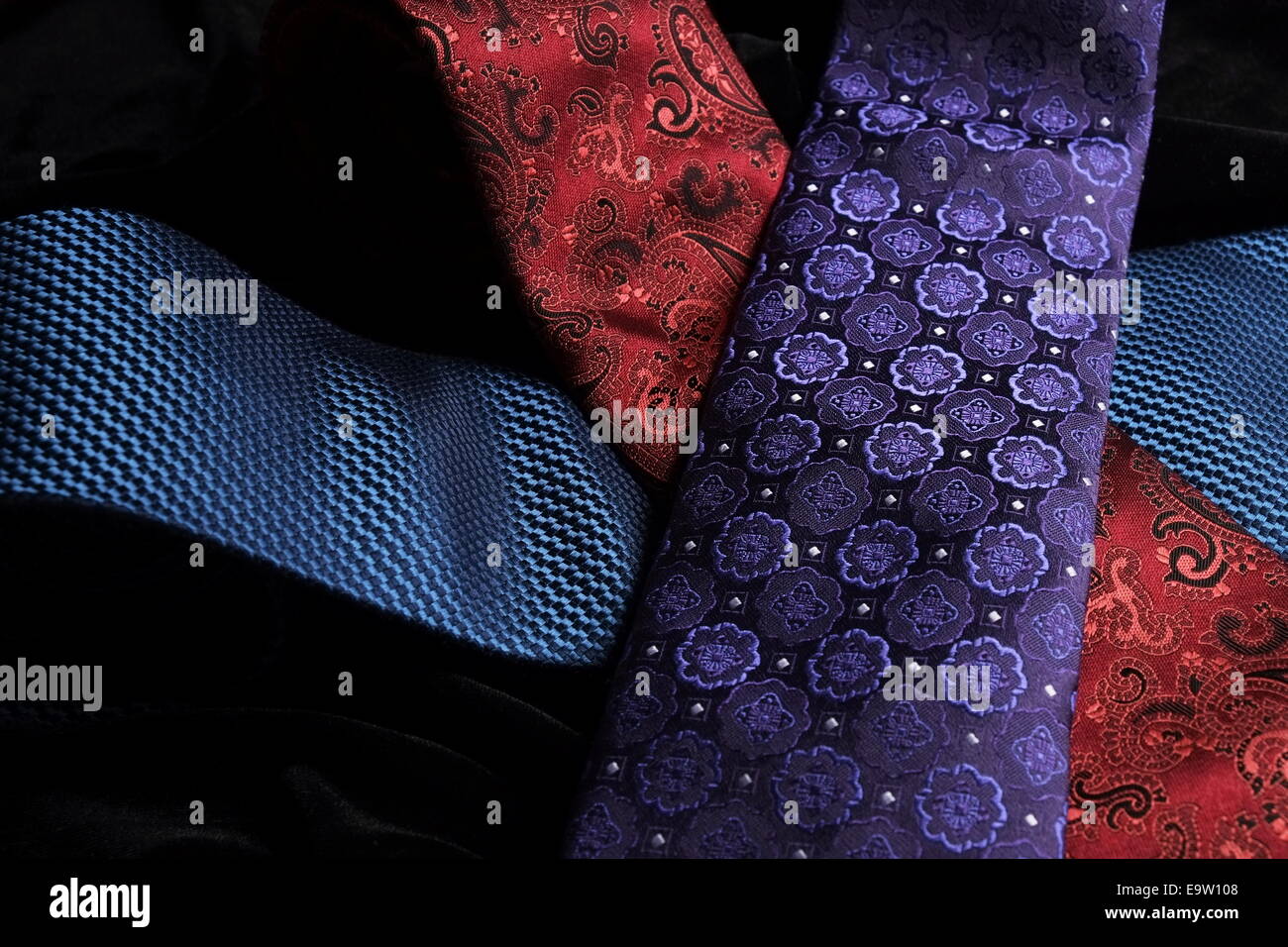 Louis Vuitton - Geometrical Pattern - Tie - Catawiki