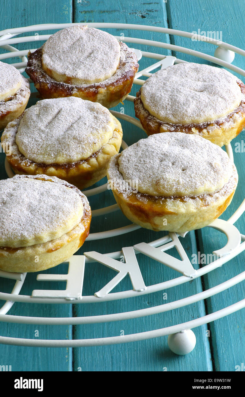 Mince Pies On Cooling Rack High Resolution Stock Photography and Images ...
