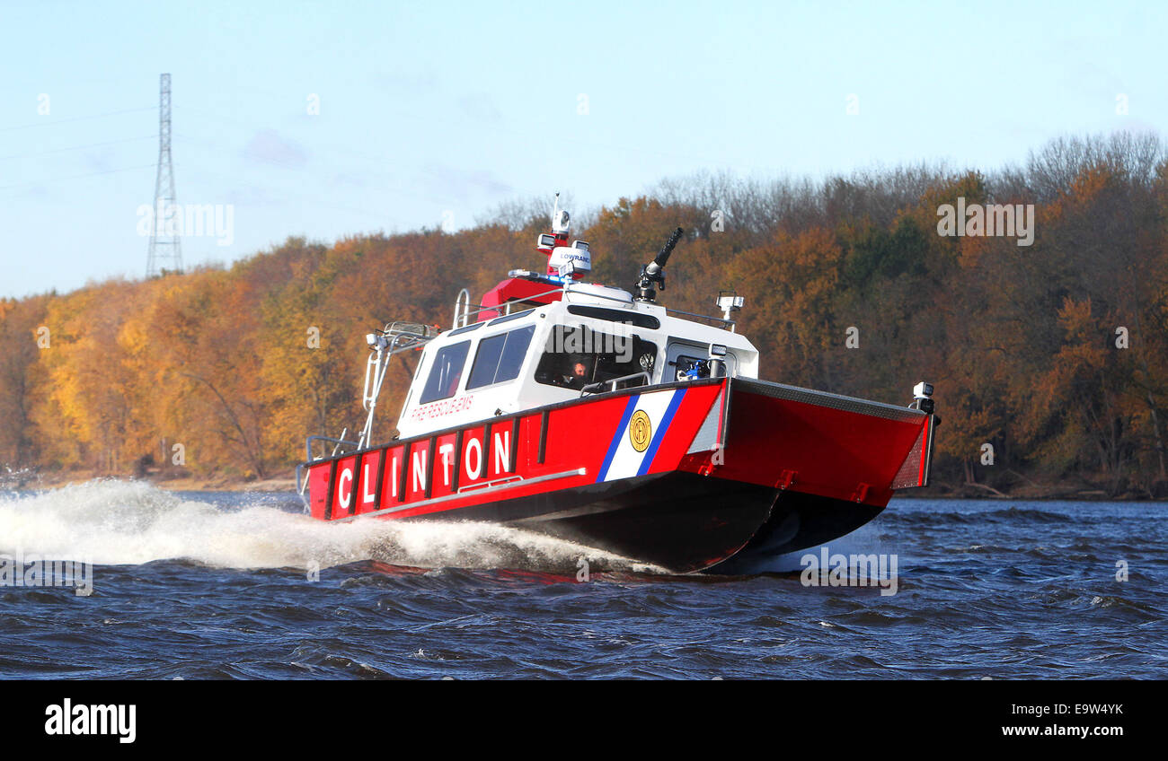 Side scan sonar hires stock photography and images Alamy