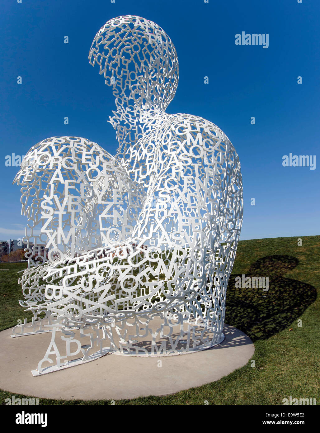 Des Moines, Iowa, USA. 02nd Nov, 2014. 'Nomade' by Jaume Plensa is one of several dozen sculptures arrayed in the Pappajohn Sculpture Park in downtown Des Moines. Credit:  Brian Cahn/ZUMA Wire/Alamy Live News Stock Photo