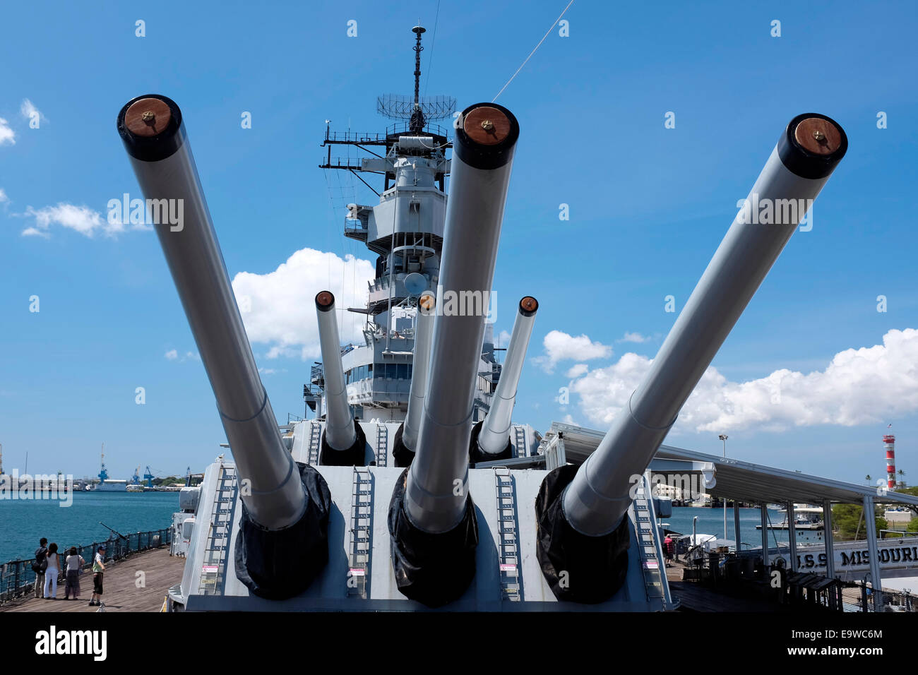 16 Inch Guns of the USS Missouri in Pearl Harbor, Hawaii Stock Photo