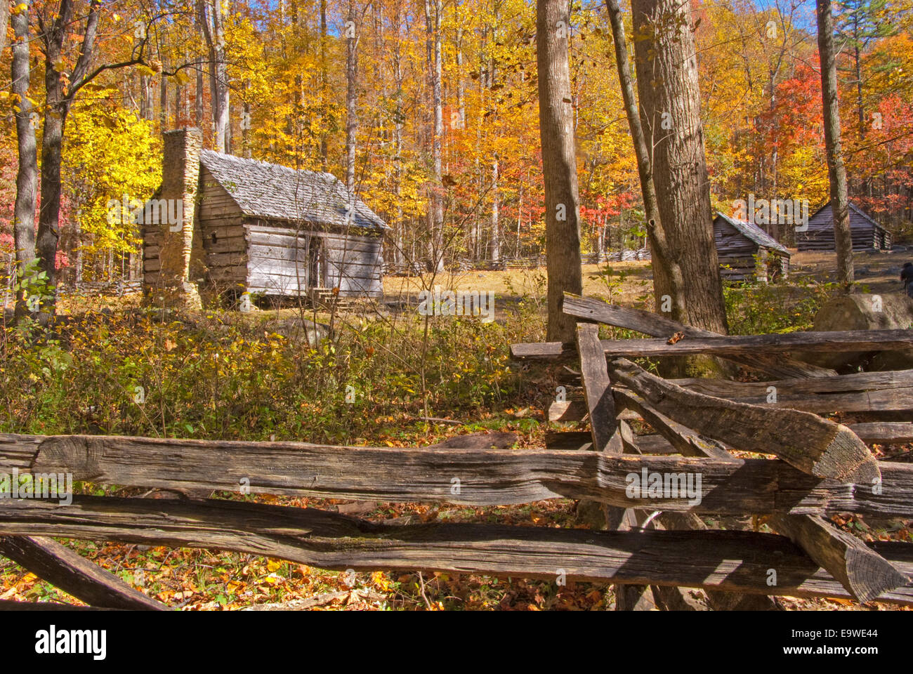 Alex Cole cabin on Roaring Fork Motor Nature Trail in Great Smoky Mountains National Park during autumn. Stock Photo