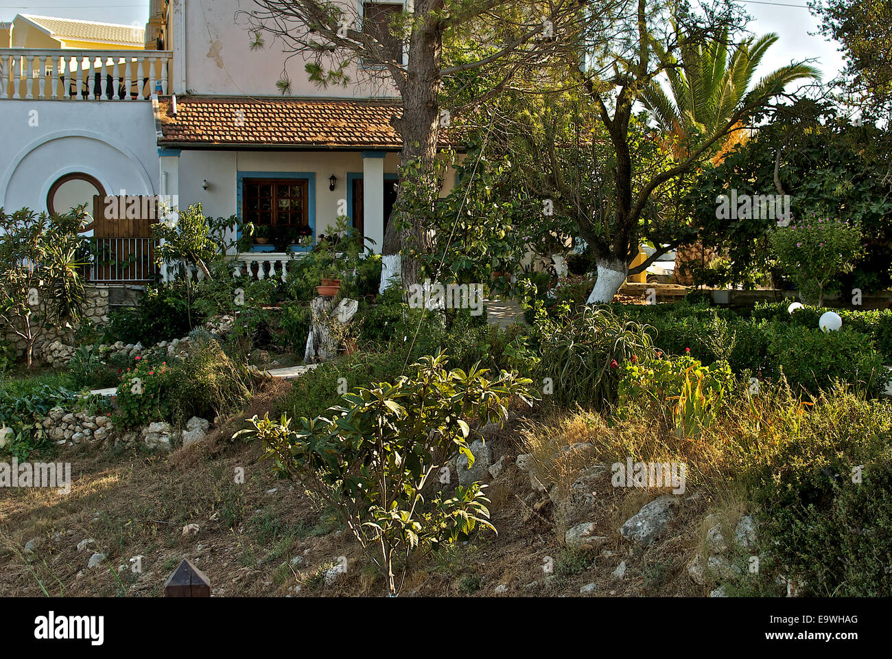 Greek architectures hi-res stock photography and images - Alamy