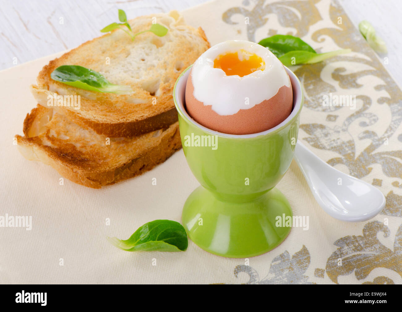 Boiled eggs for breakfast 16718105 PNG