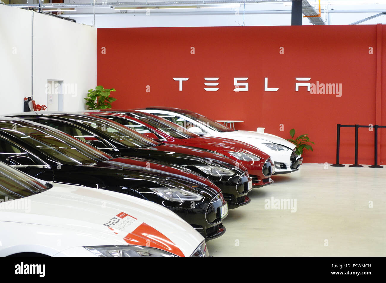 Tesla Model S, Austria, Vienna Stock Photo - Alamy