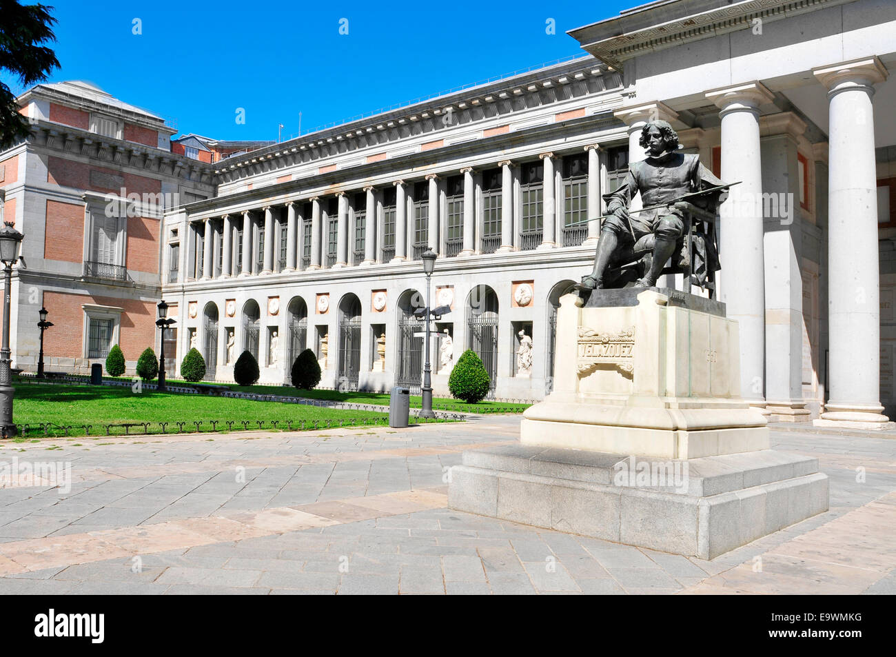 monument to Velazquez in Paseo del Prado, in front of the Puerta de Velazquez entrance to the Museo del Prado in Madrid, Spain Stock Photo