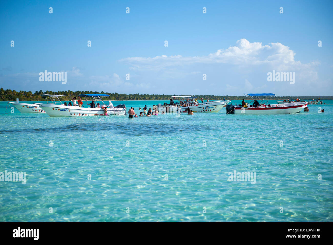 Dominikanische Republik, Osten, Bayahibe, Parque Nacional del Este, Badestopp beim Piscina Natural bei der Bootsfahrt von der Insel Sauna nach Bayahib Stock Photo