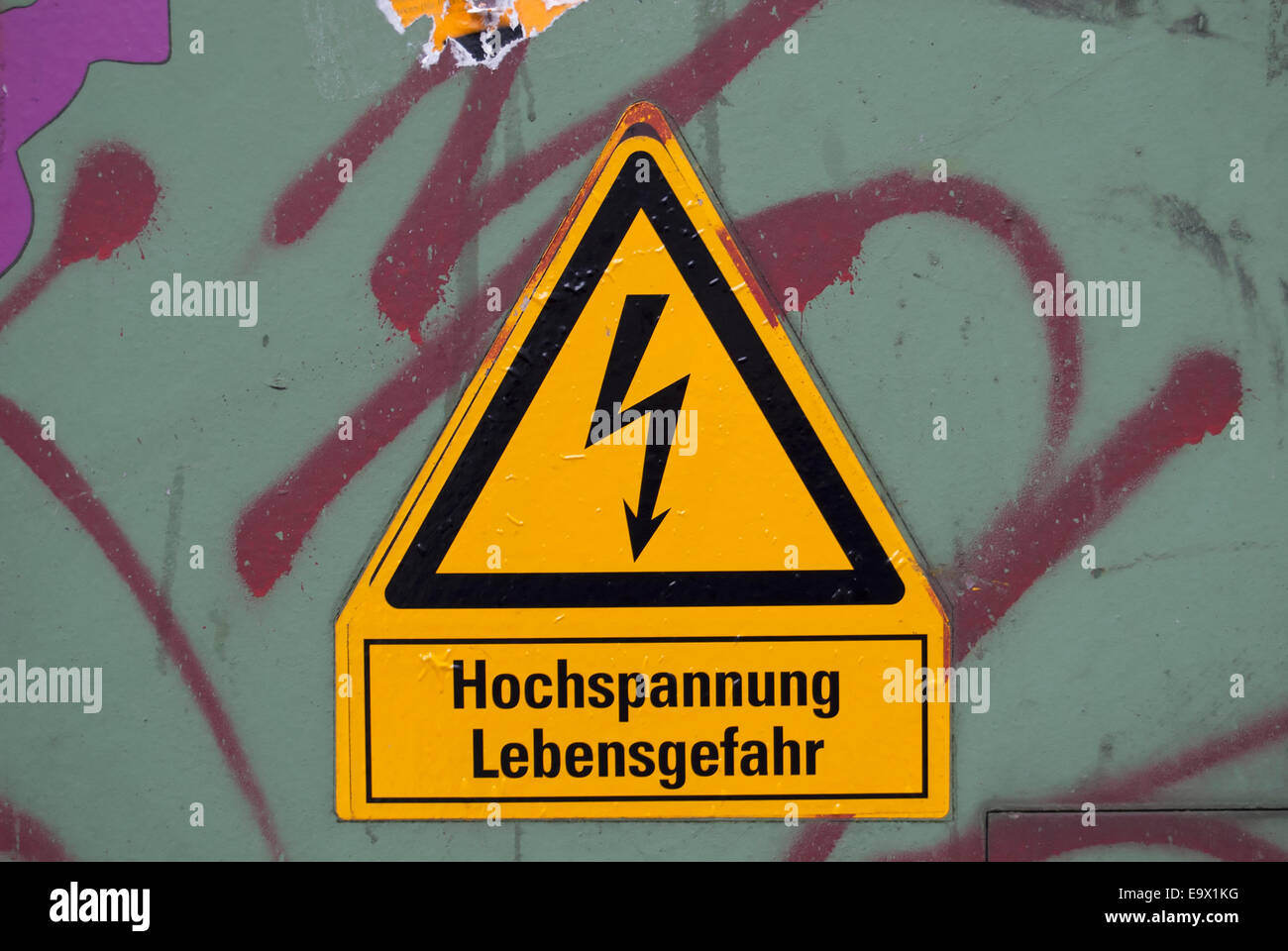 german language sign warning danger high voltage Stock Photo