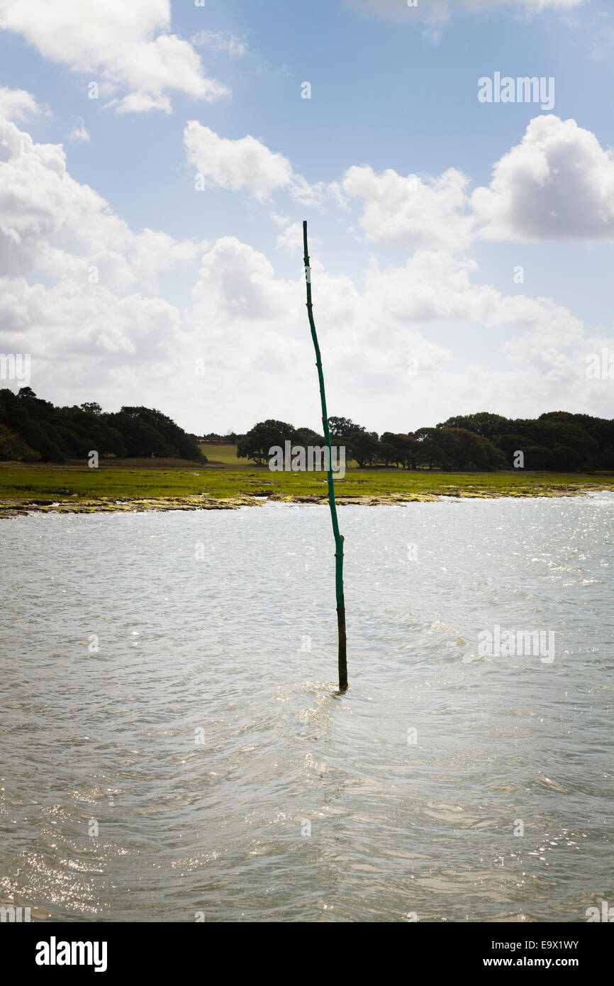 Channel markers hires stock photography and images Alamy