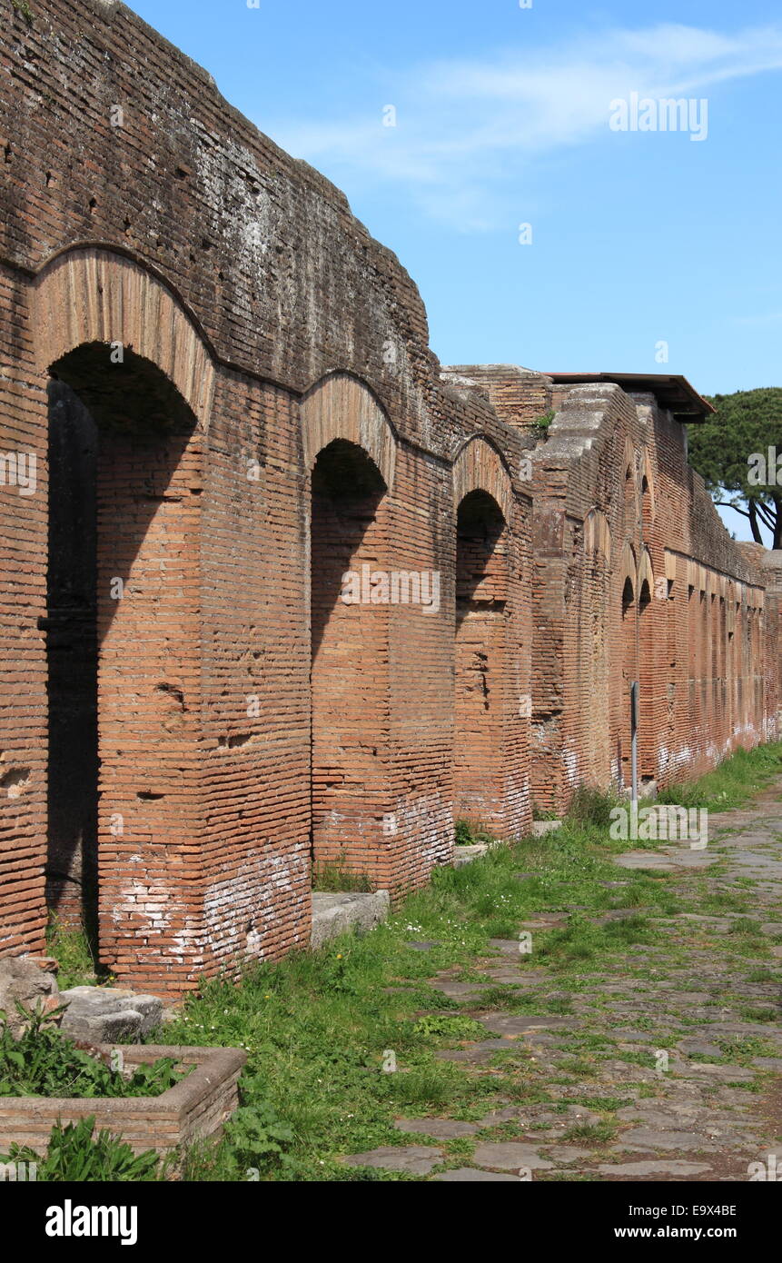 Ruins in Ostia Antica, the old harbour of Rome, Italy Stock Photo - Alamy