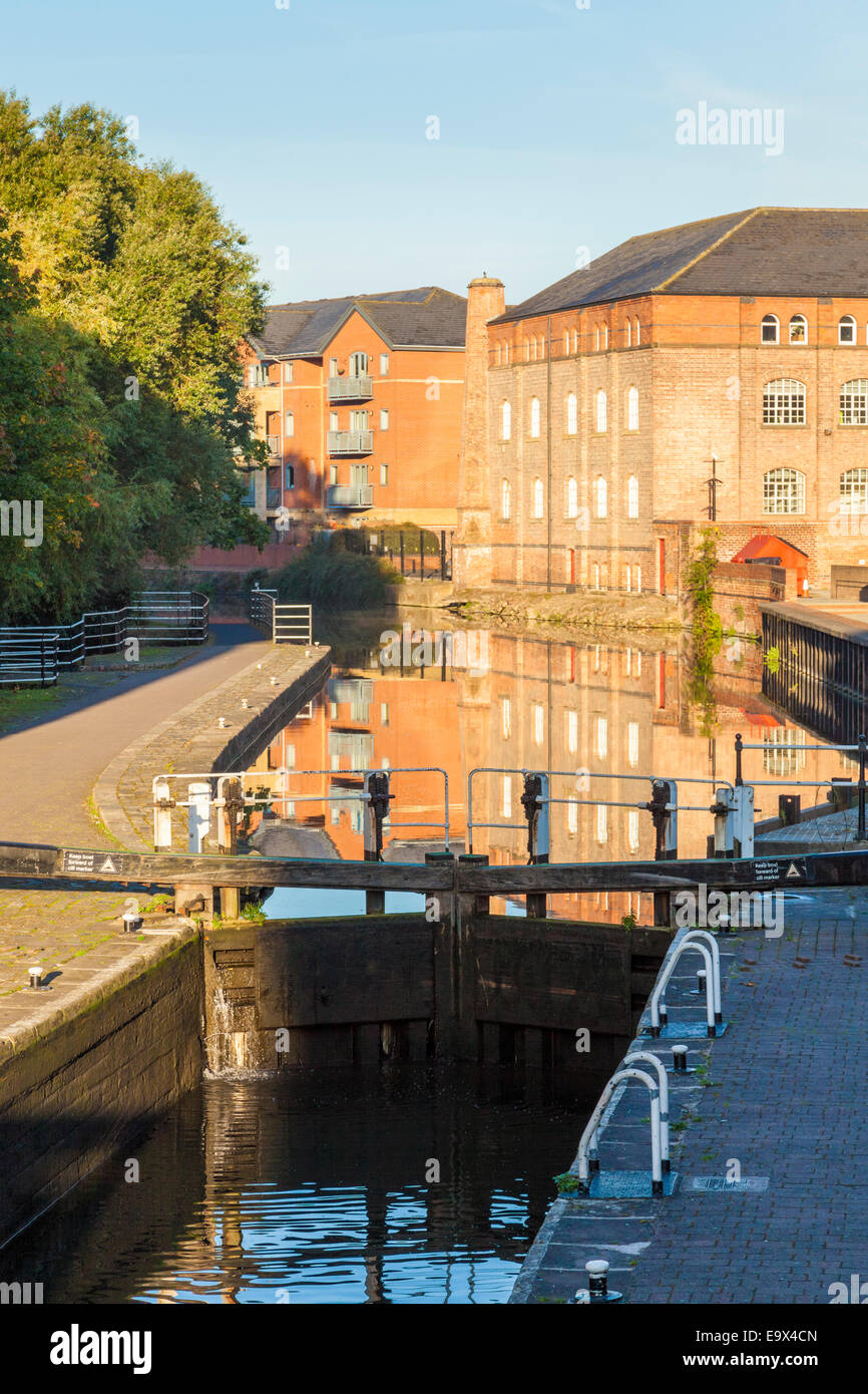 Castle Lock on the Nottingham and Beeston Canal, in the city of Nottingham, England, UK Stock Photo