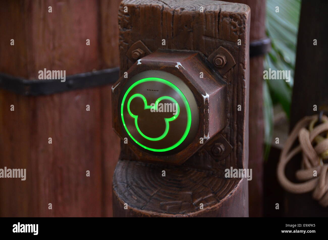 Disney world park scanner hires stock photography and images Alamy