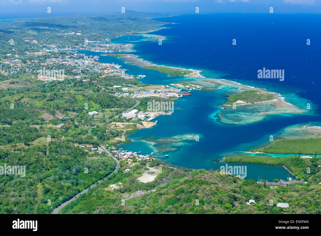 Aerial photo of the island of Roatan, Honduras Stock Photo - Alamy