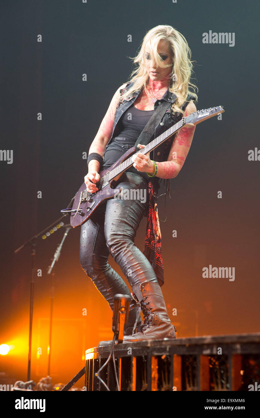Nita Strauss Wiki