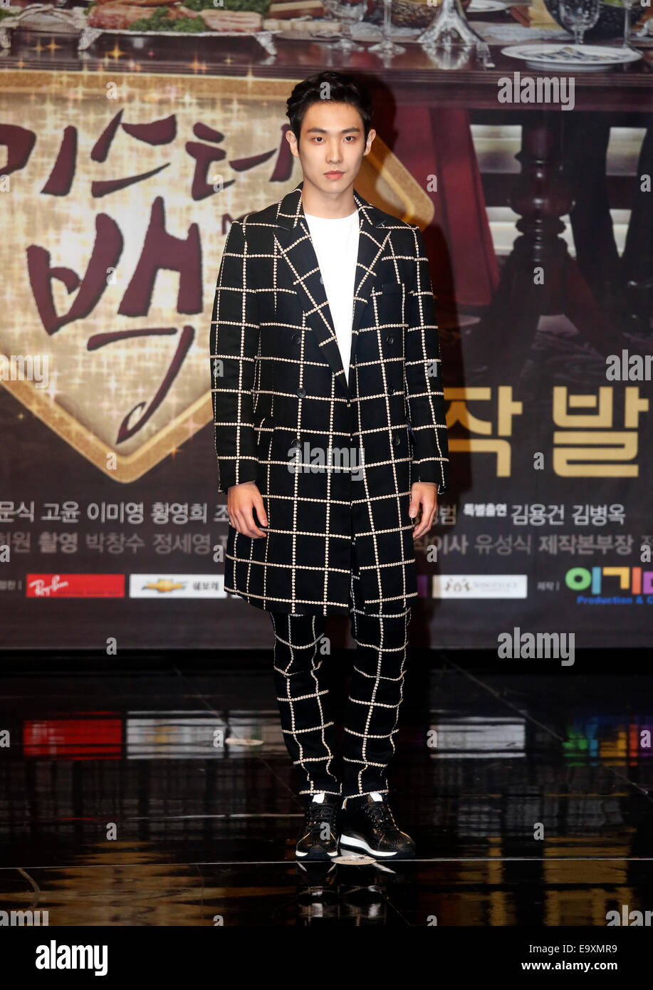 Joon(MBLAQ), Nov 03, 2014 : South Korean actor and singer Joon(Lee Joon) poses during a press conference of Korean drama, 'Mr. Back' in Seoul, South Korea. © Lee Jae-Won/AFLO/Alamy Live News Stock Photo