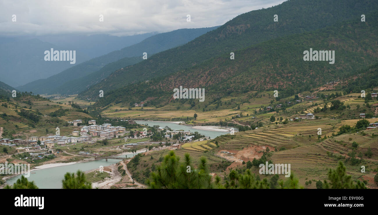 High angle view of Puna Tsang Chhu River, Punakha Valley, Punakha District, Bhutan Stock Photo
