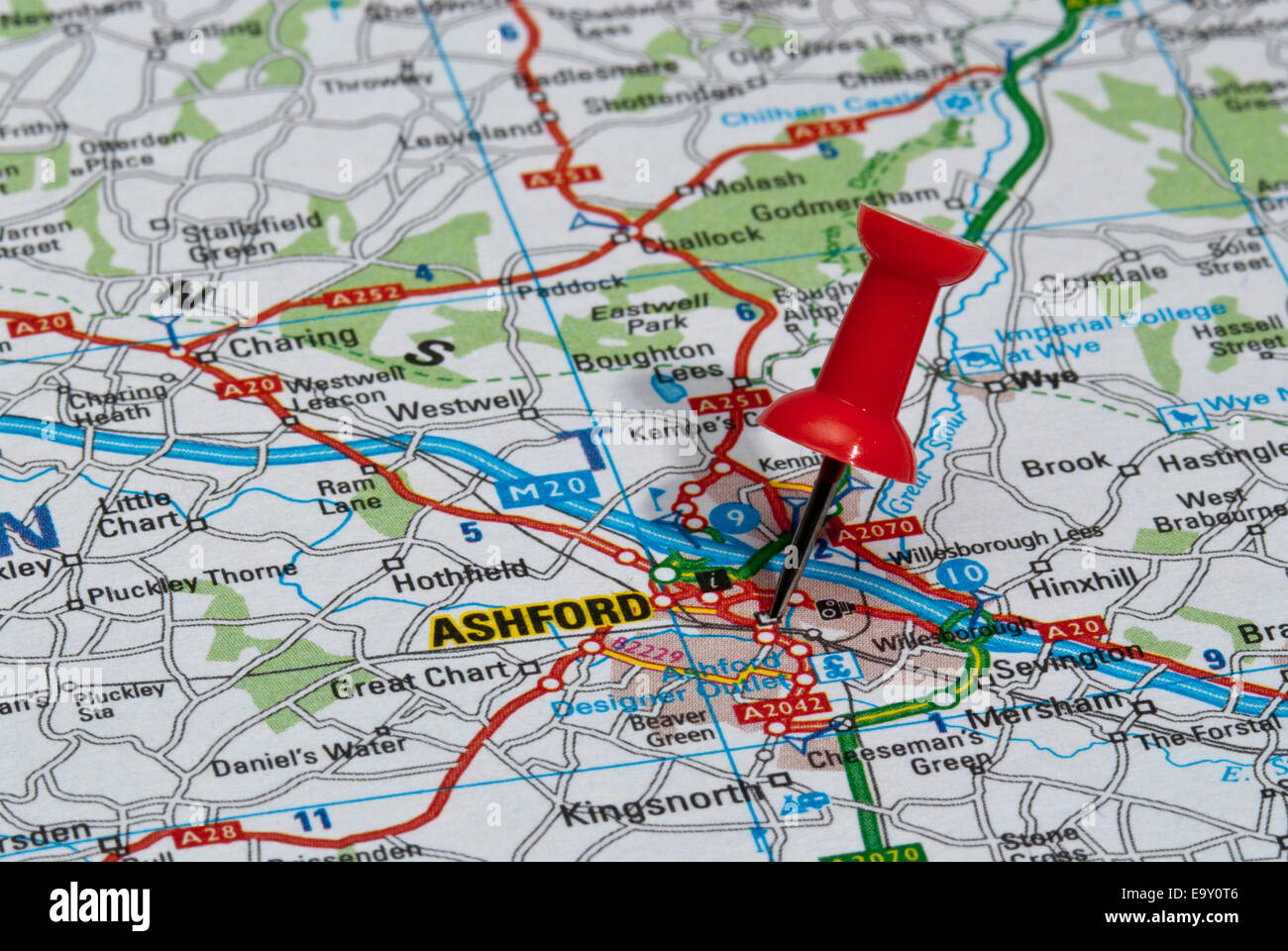 red map pin in road map pointing to city of Ashford Stock Photo