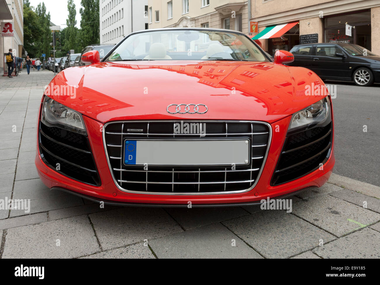 Audi R8, V10 engine, front view Stock Photo - Alamy