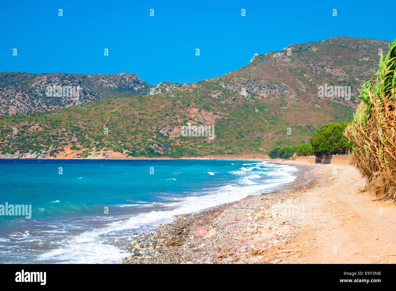 Beautiful landscape sea mountains hi-res stock photography and images ...
