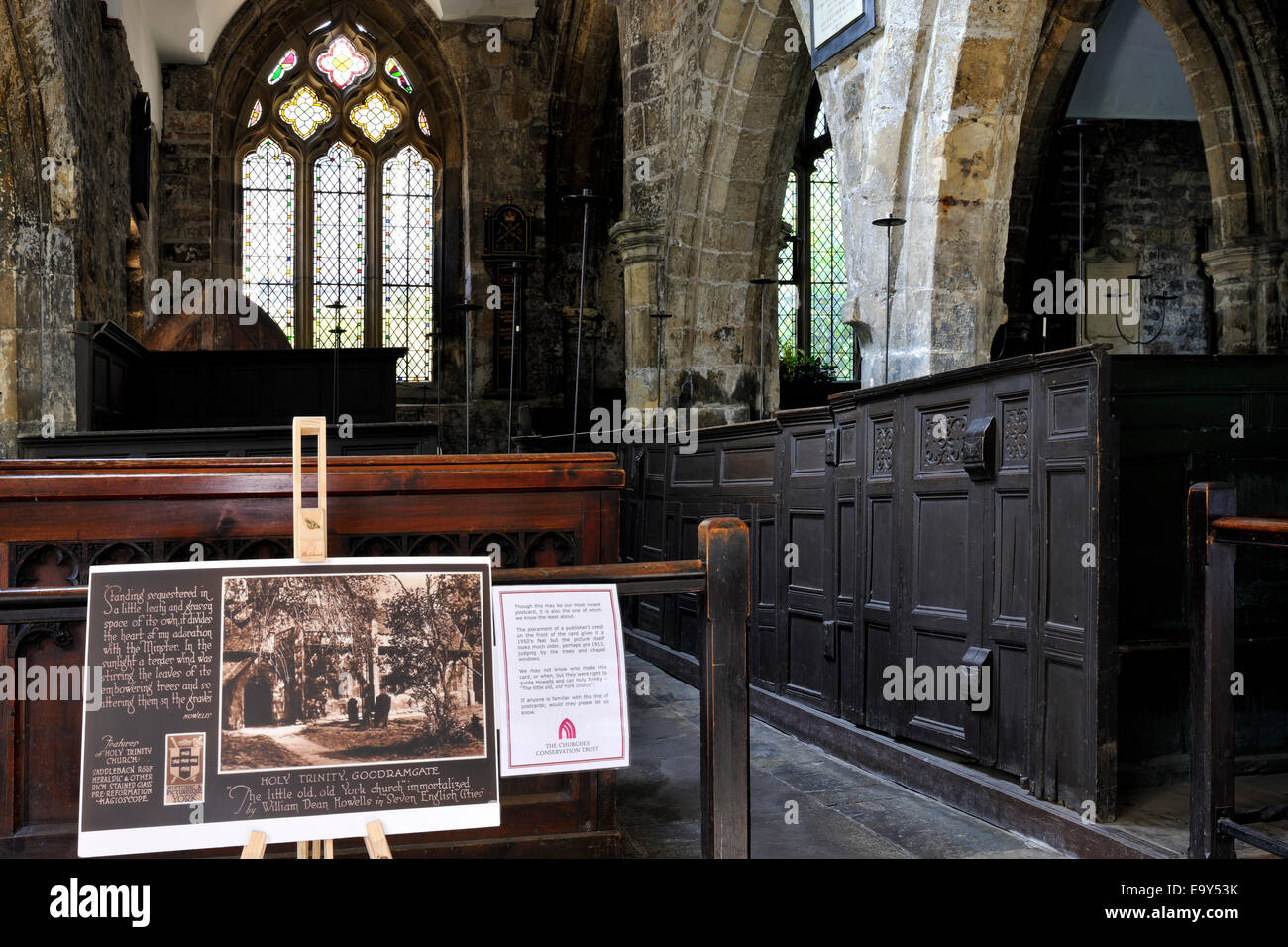 Rare 17th century box pews, and 15th century medieval arches, found in Holy Trinity Church, Goodramgate, City of York, England Stock Photo