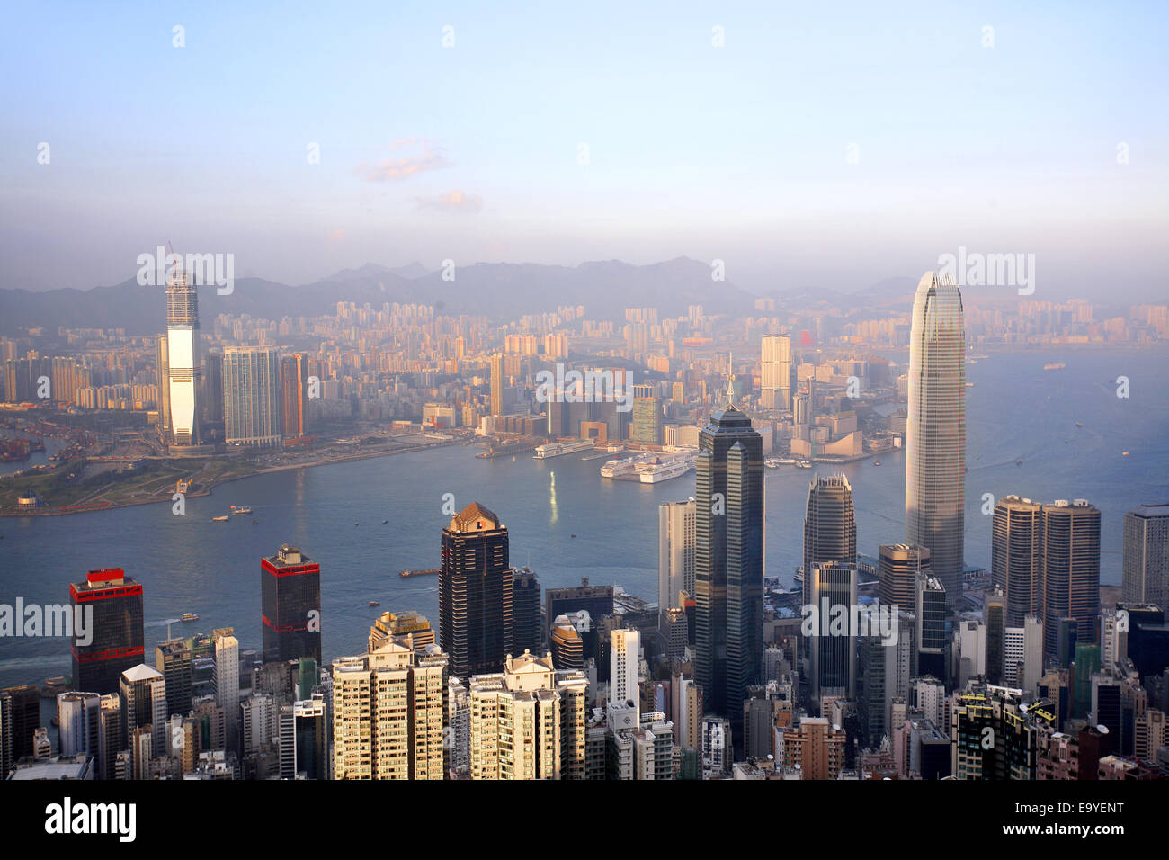 Hong Kong's urban landscape architecture Stock Photo - Alamy