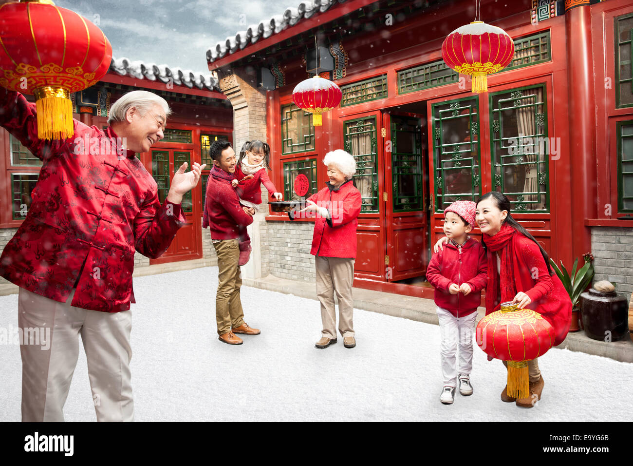 Chinese family traditional mother father son hi-res stock photography ...