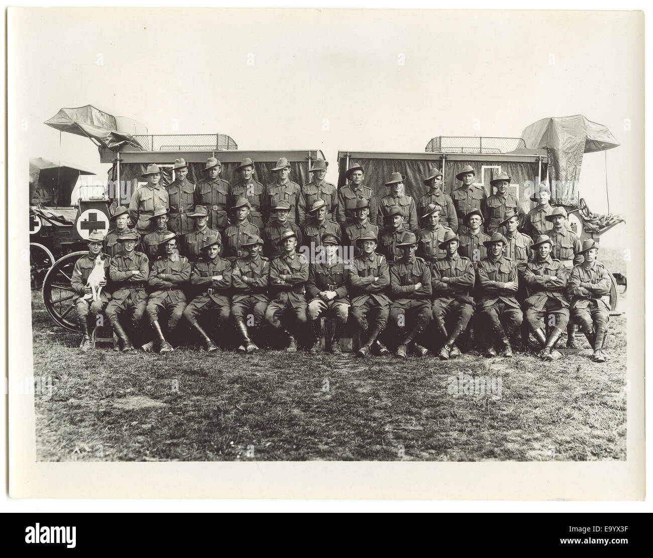 Major Lowe and Transport Section, 5 Field Ambulance [group portrait in front of vehicles] - taken by Official Photographers Major Lowe and Transport Section, 5 Field Ambulance [group portrait 14645508250 o Stock Photo