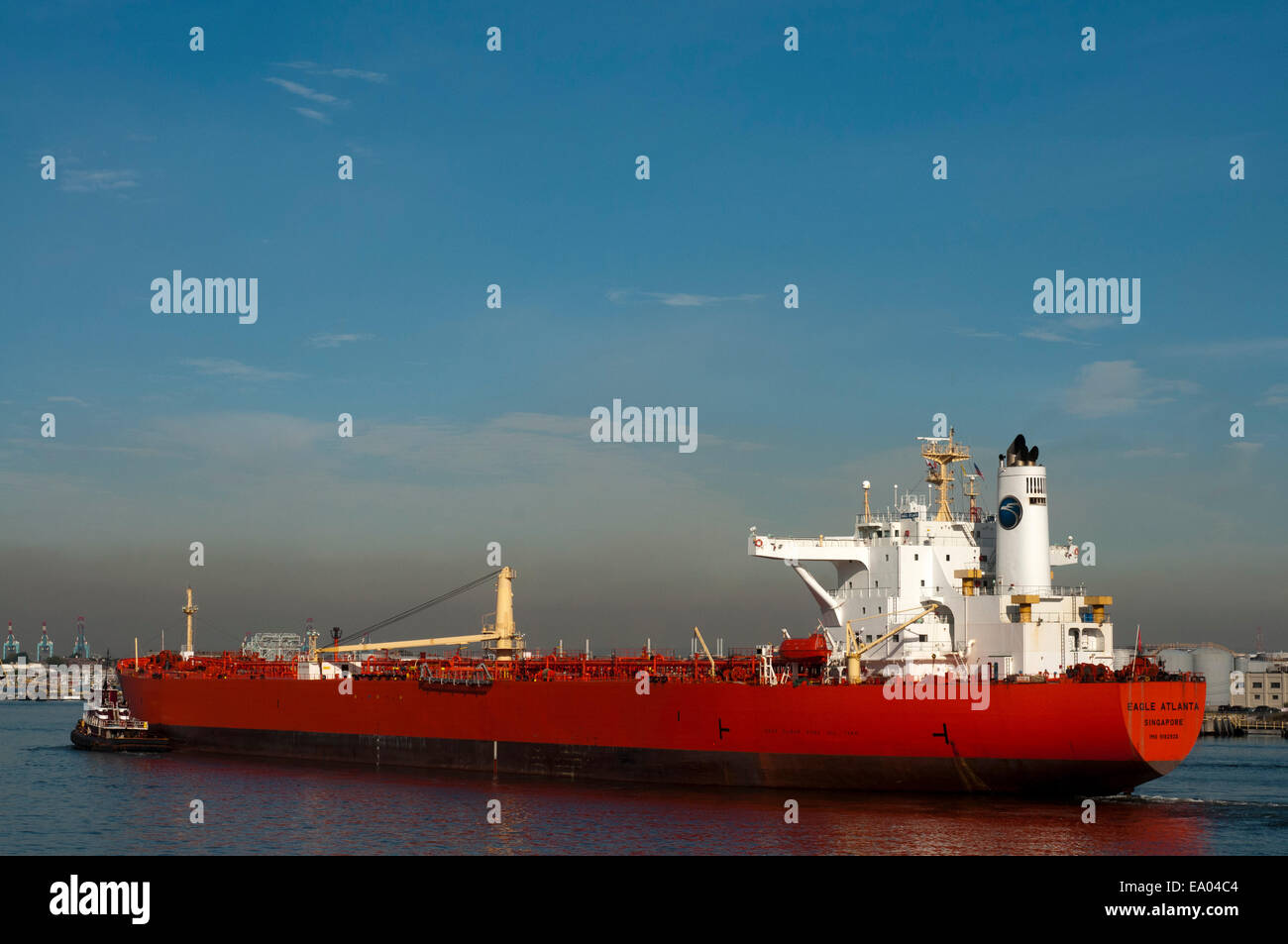 On Leaving The Ferry Terminal Staten Island New York Usa Eagle Stock Photo Alamy