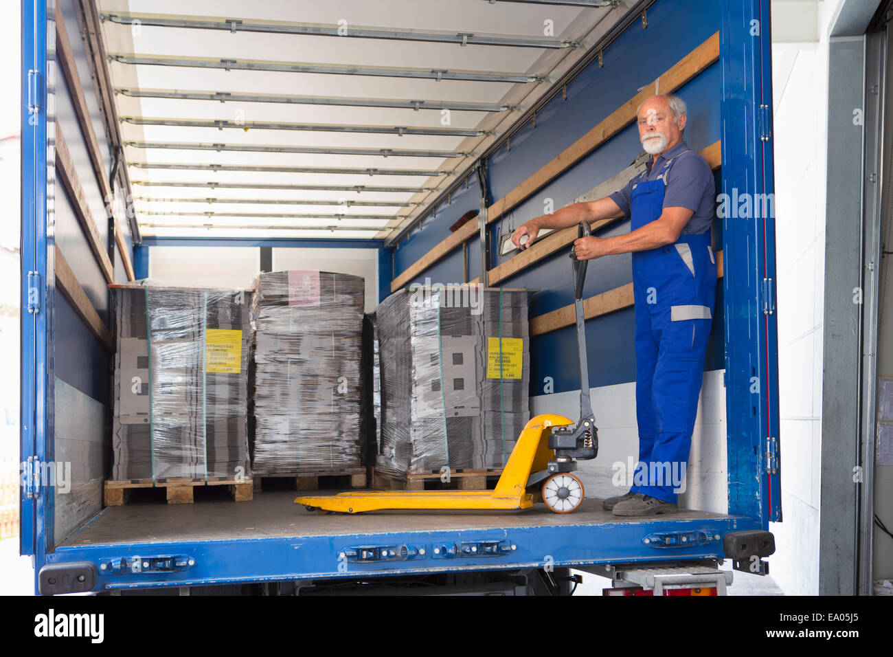 Operating old equipment hi-res stock photography and images - Alamy