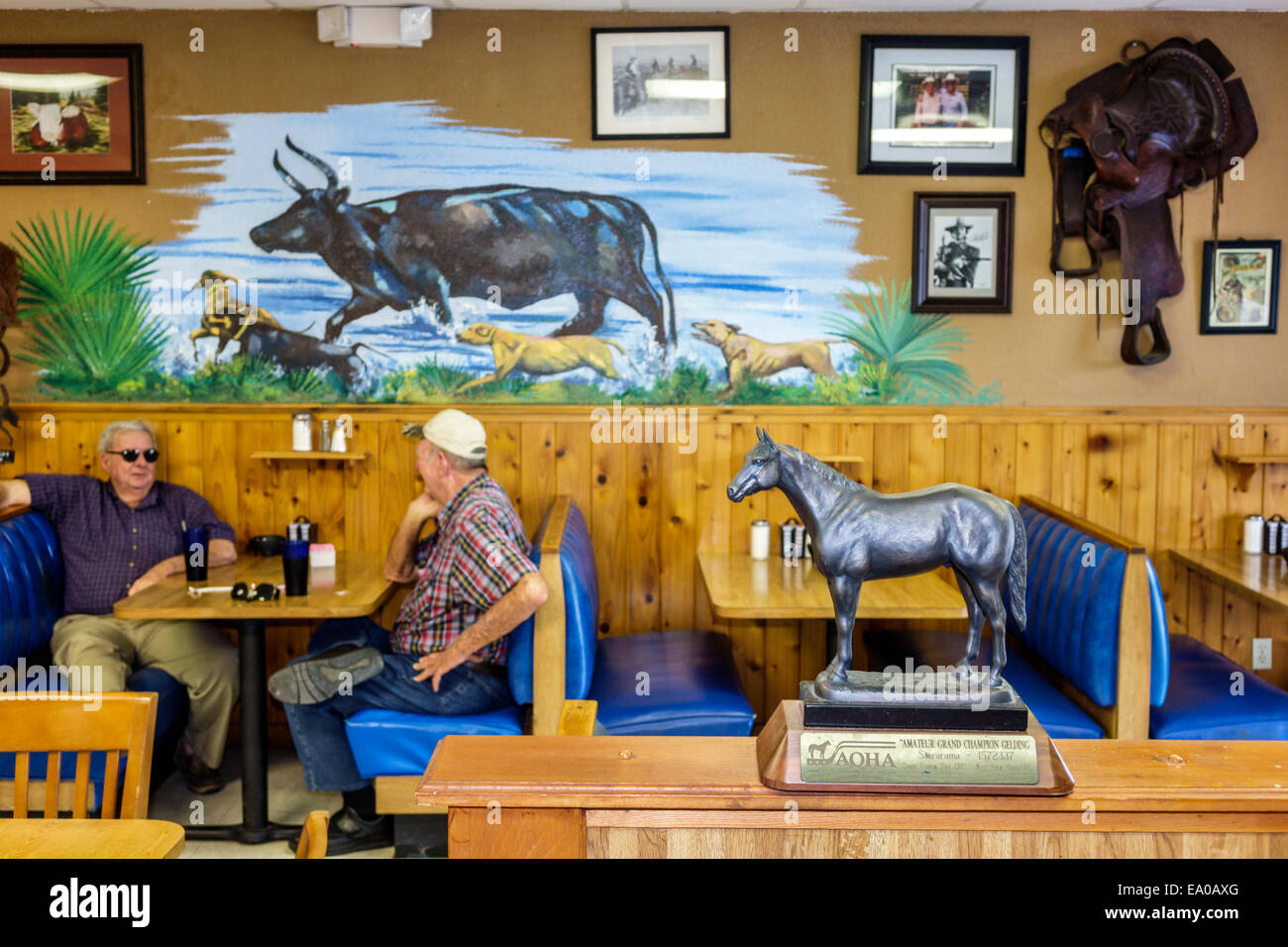 Indiantown Florida,Crackers Cafe,restaurant restaurants food dining