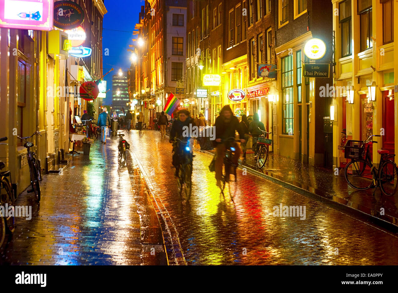 Cobblestone street amsterdam netherlands hires stock photography and