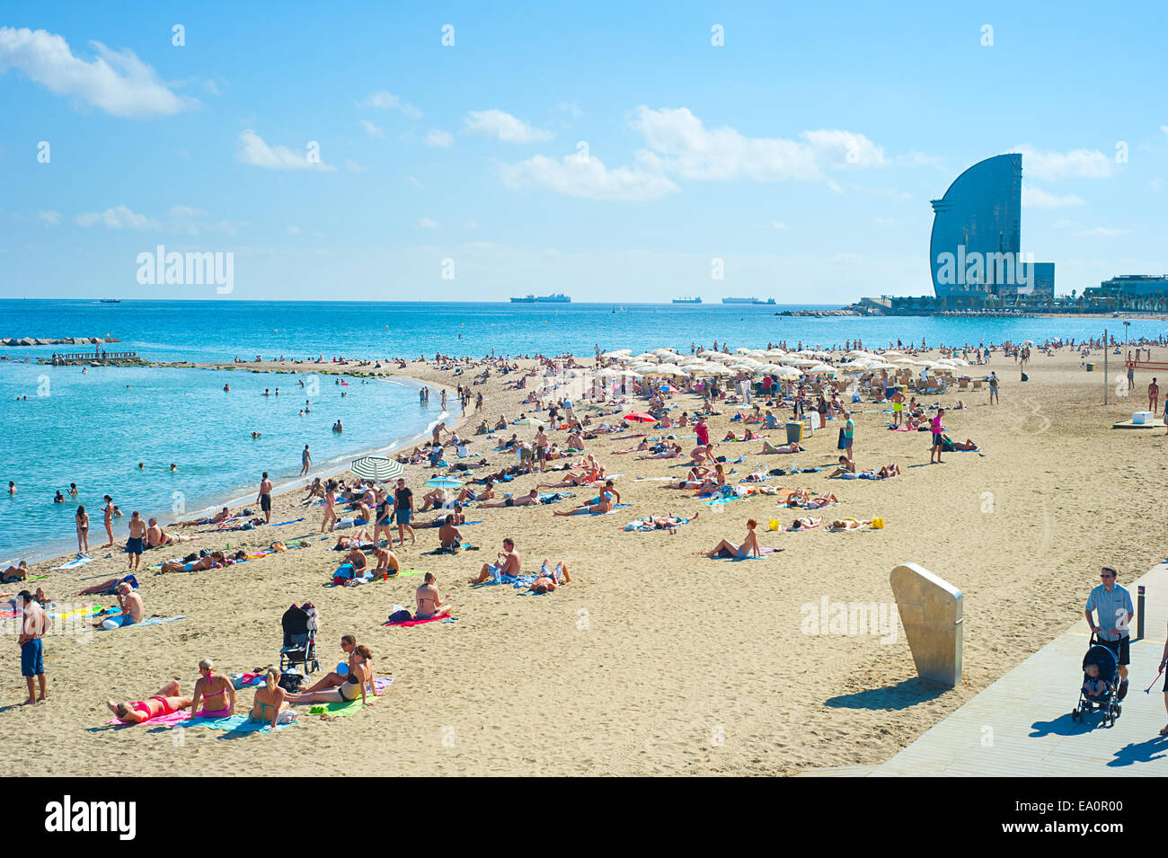 Barceloneta beach crowded hi-res stock photography and images - Alamy