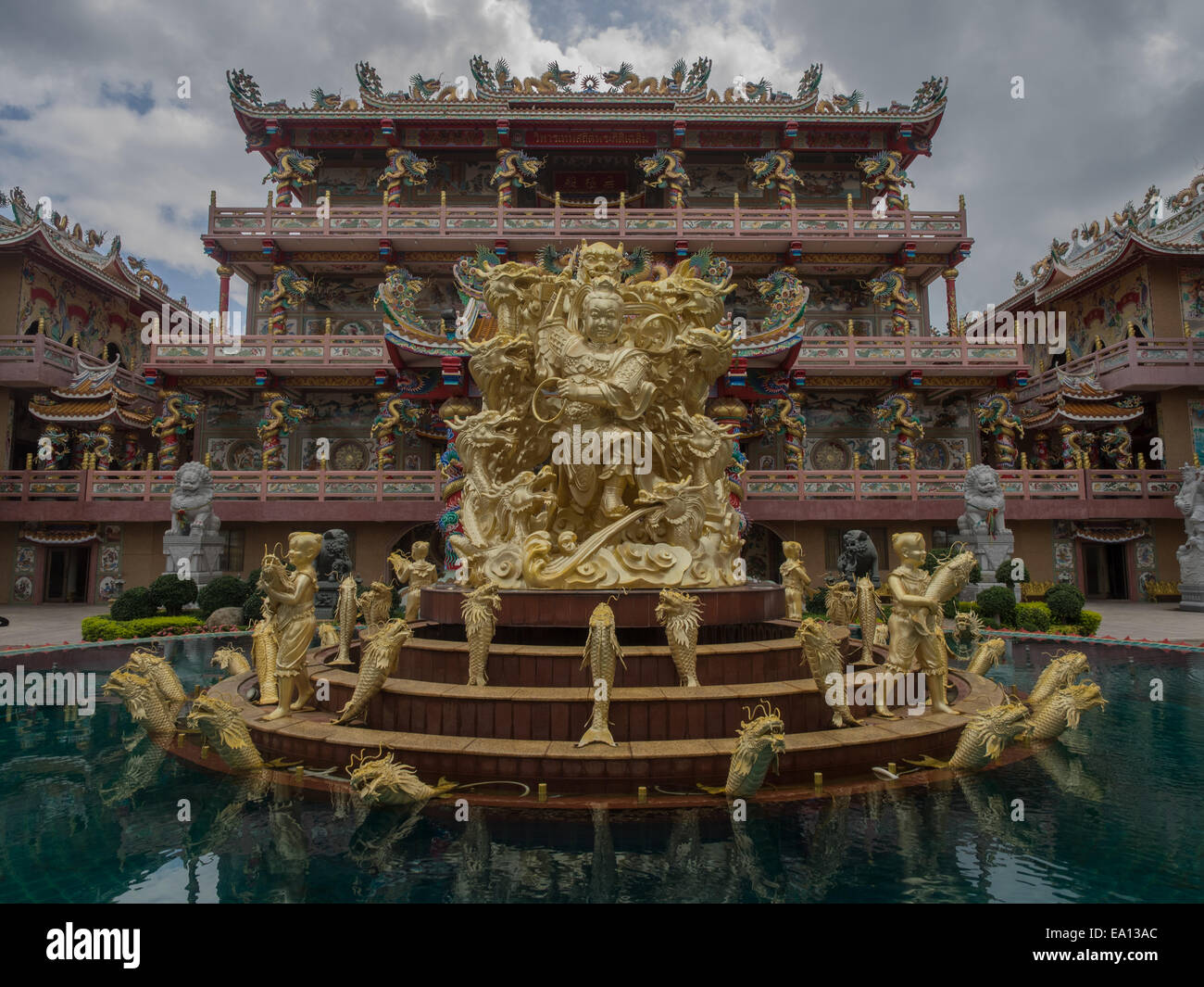 Chinese temple in Ang Sila, also known as Wihan Thep Sathit Phra Kitti Chaloem Stock Photo