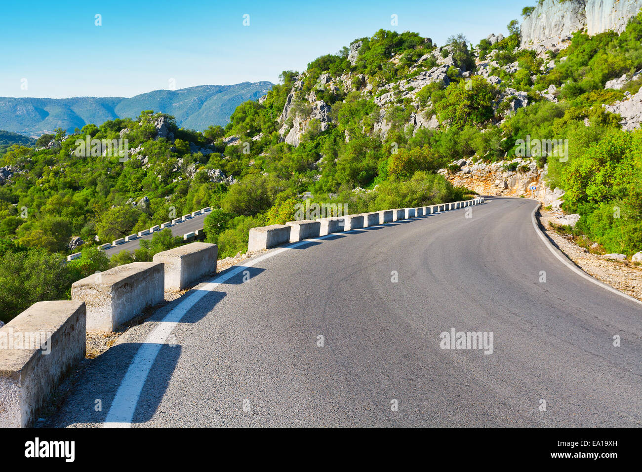 Peaks winding road hires stock photography