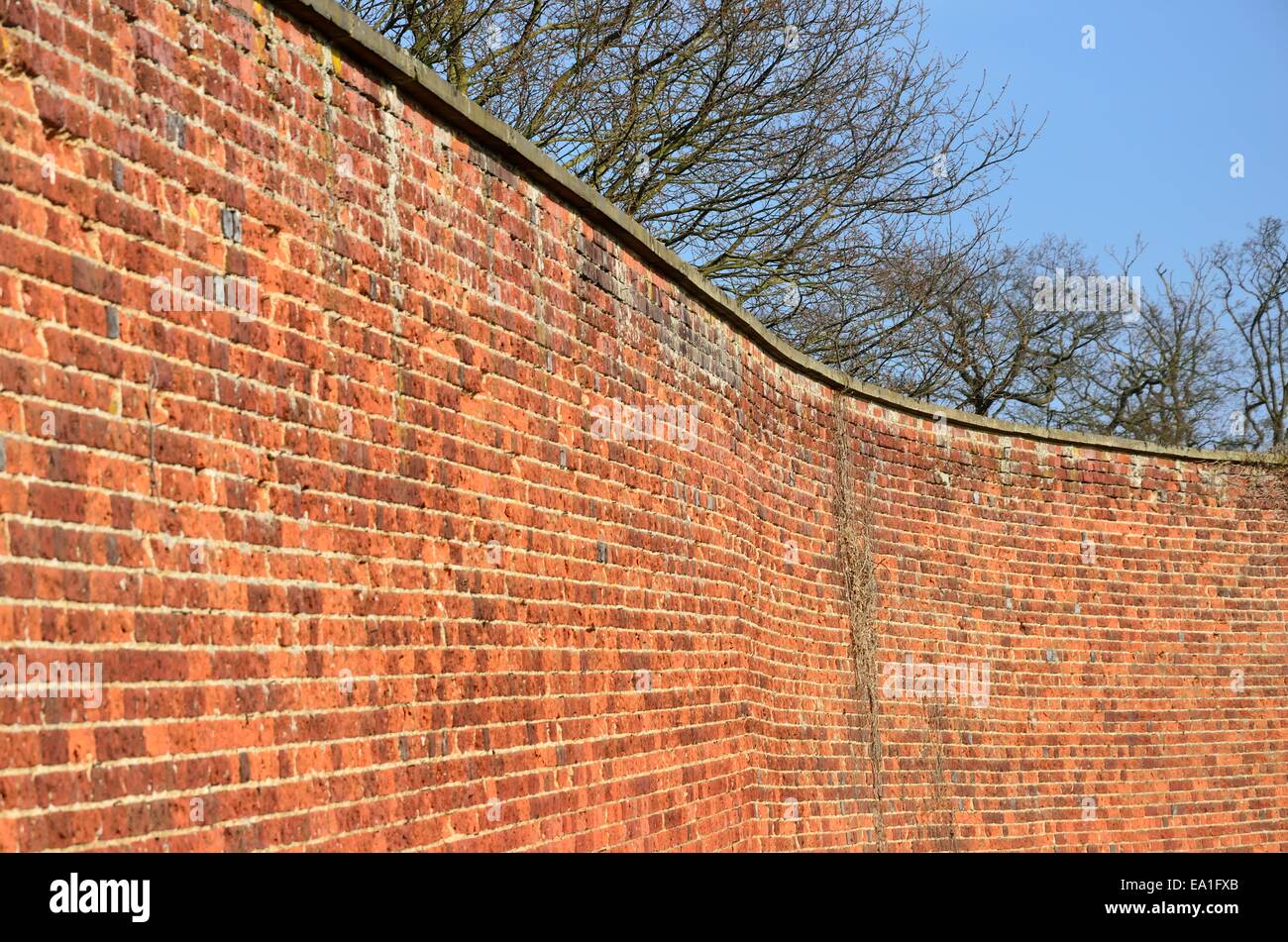 Curved Brick Wall High Resolution Stock Photography and Images Alamy