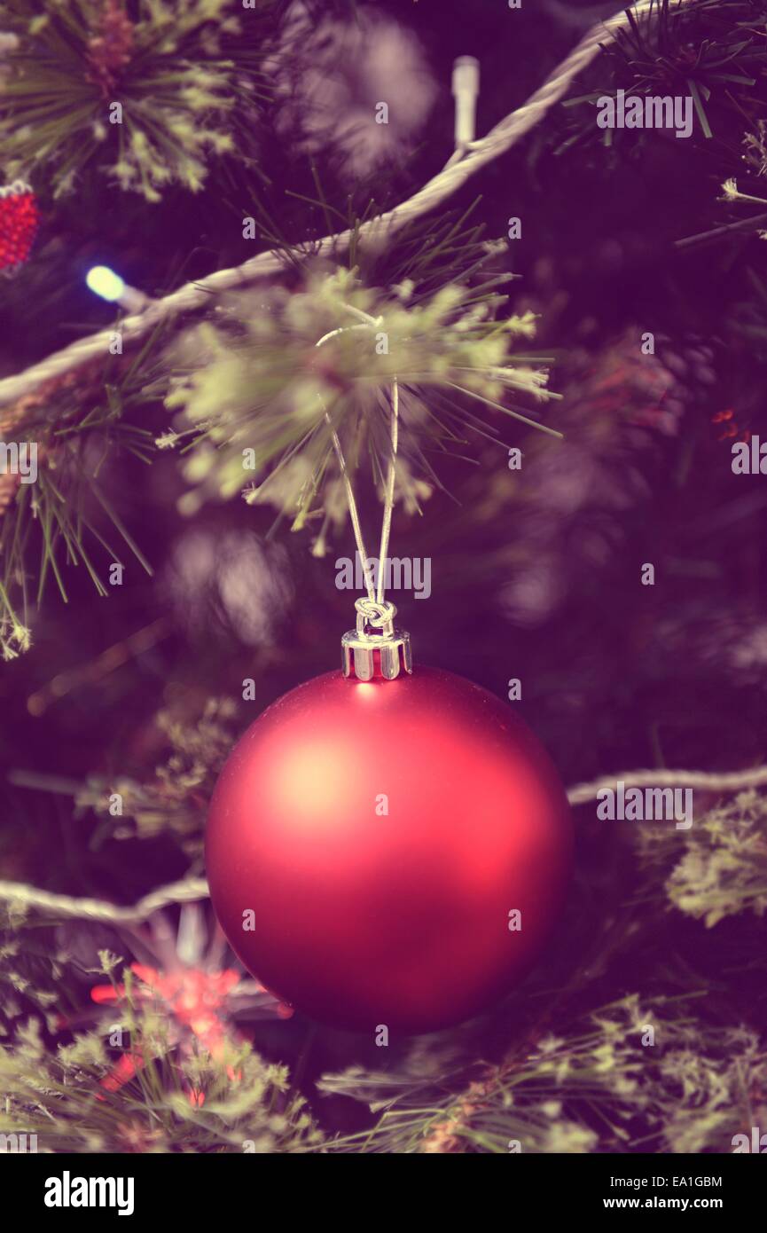 Christmas Tree Decorations Stock Photo Alamy christmas-tree-decorations-stock-photo-alamy