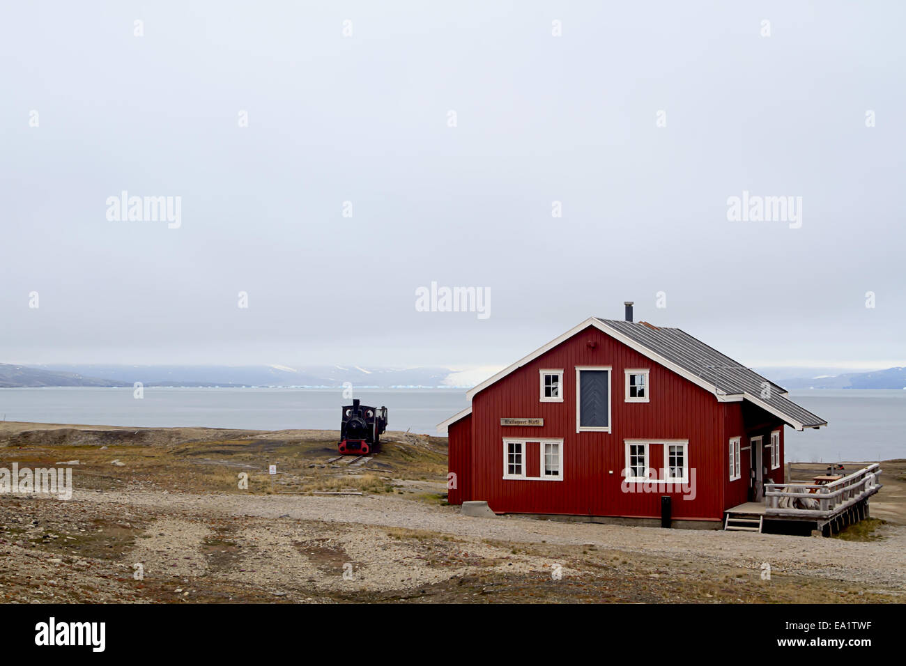 Wooden house in Ny Alesund, Svalbard Stock Photo Alamy