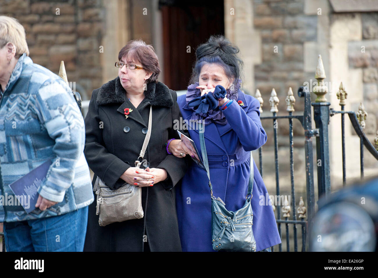 Swansea, Wales, UK. 05th Nov, 2014. Mourners leave Alvin Stardust