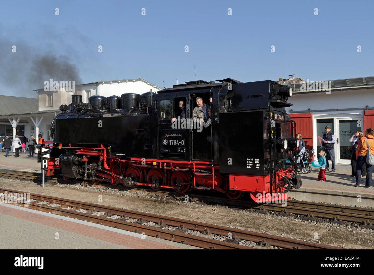 engine of steam train 