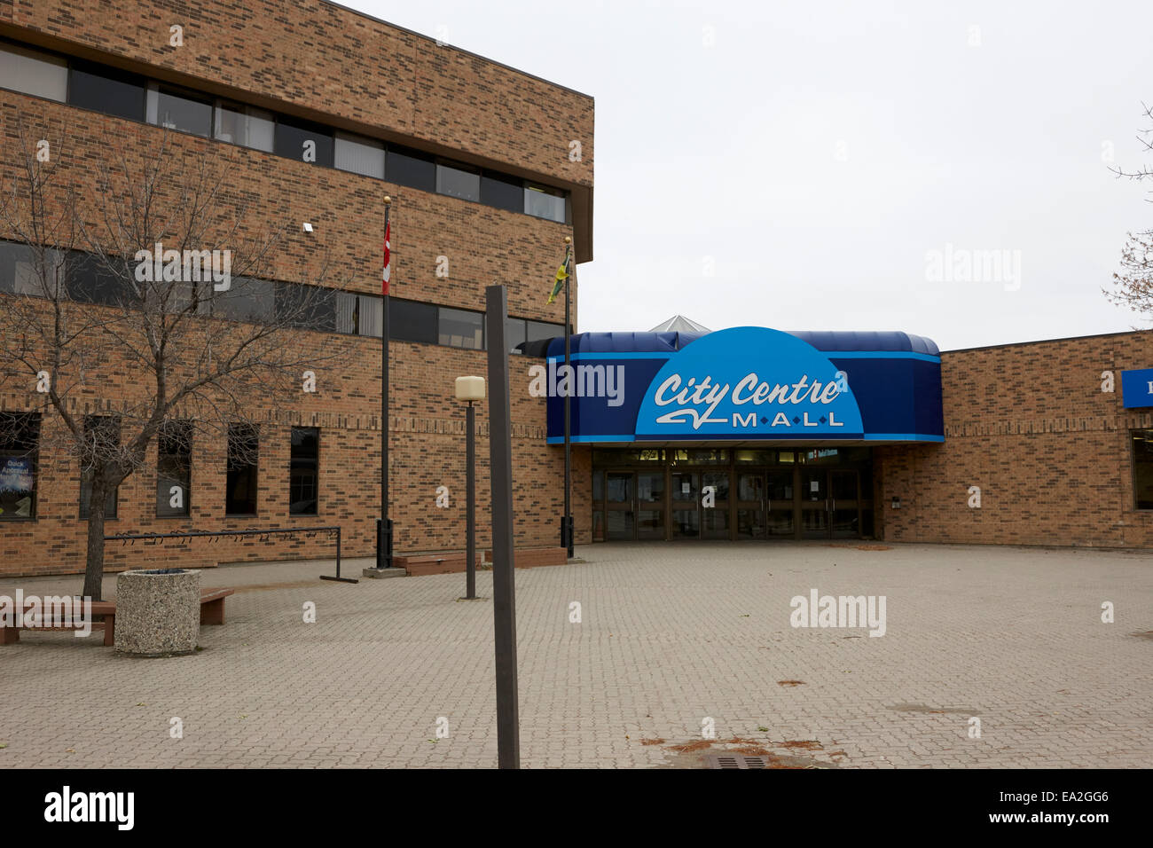 city centre mall weyburn Saskatchewan Canada Stock Photo Alamy