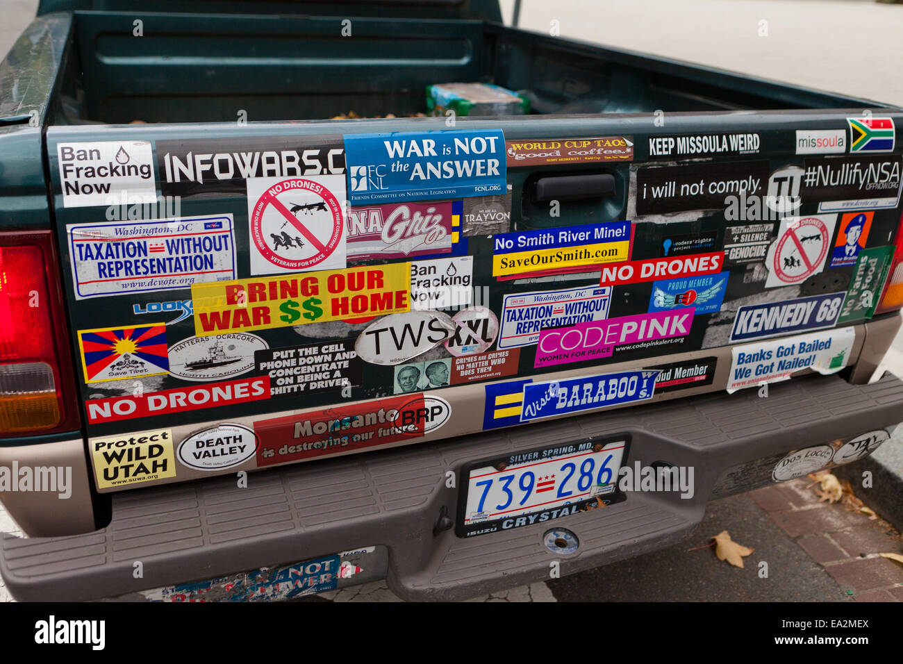 Bumper stickers usa hi-res stock photography and images - Alamy