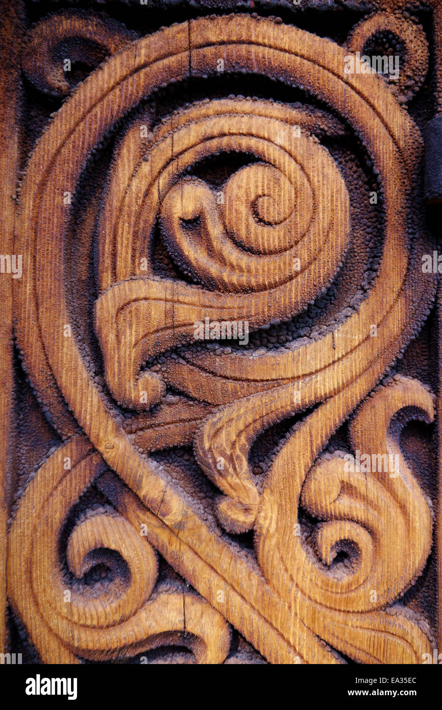 Abstract wood carving hi-res stock photography and images - Alamy