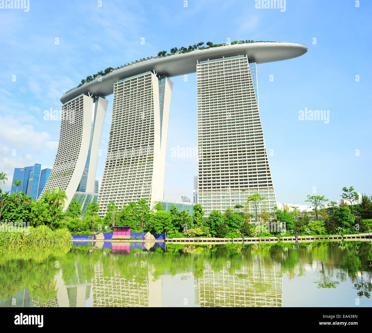 Singapore Tallest Hotel High Resolution Stock Photography and Images ...