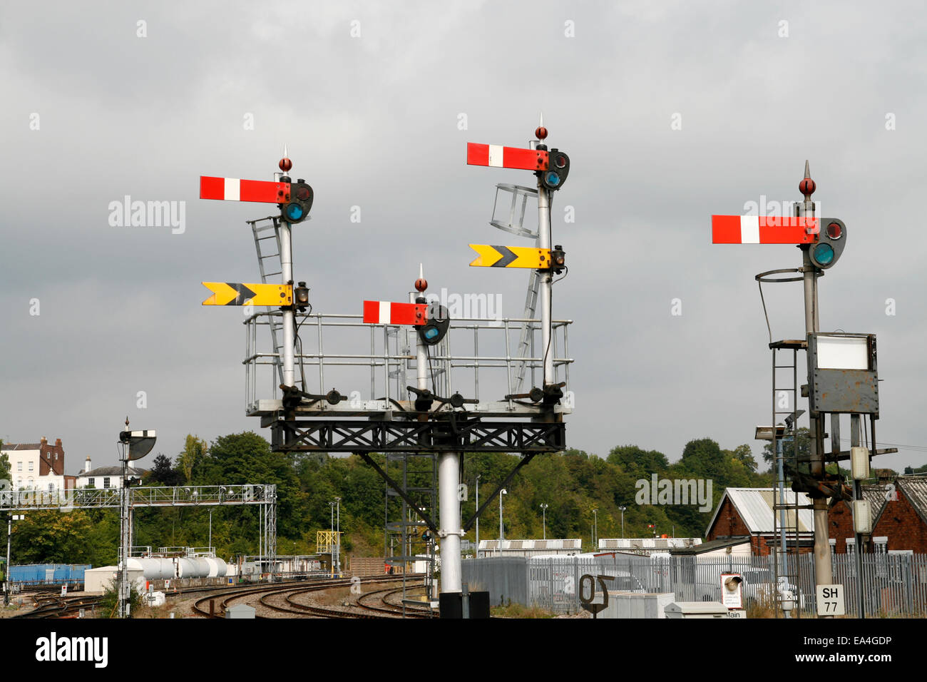 Railway signals uk hires stock photography and images Alamy