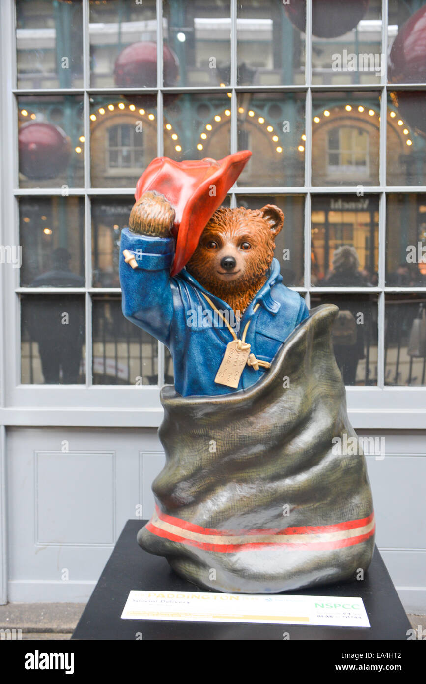 Statues covent garden london hires stock photography and images Alamy