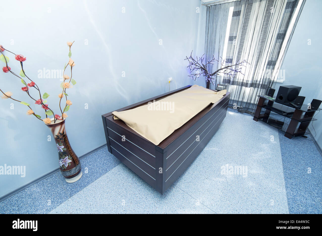 Dry floating bed, spa Stock Photo Alamy