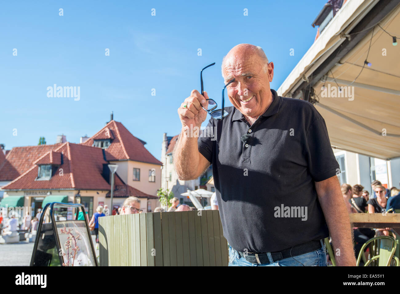 Ingvar Oldsberg after recording a TV show in medieval Visby, Sweden. Stock Photo