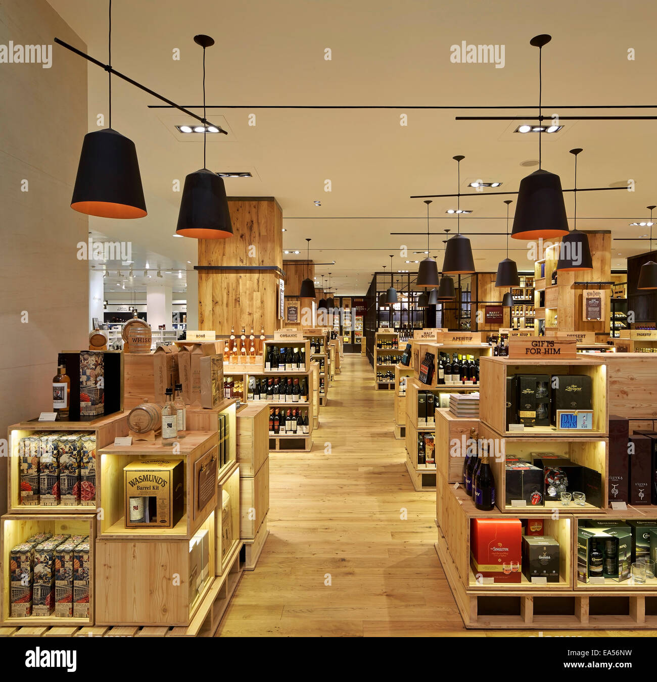 Selfridges Wine Shop, London, United Kingdom. Architect Campaign Stock