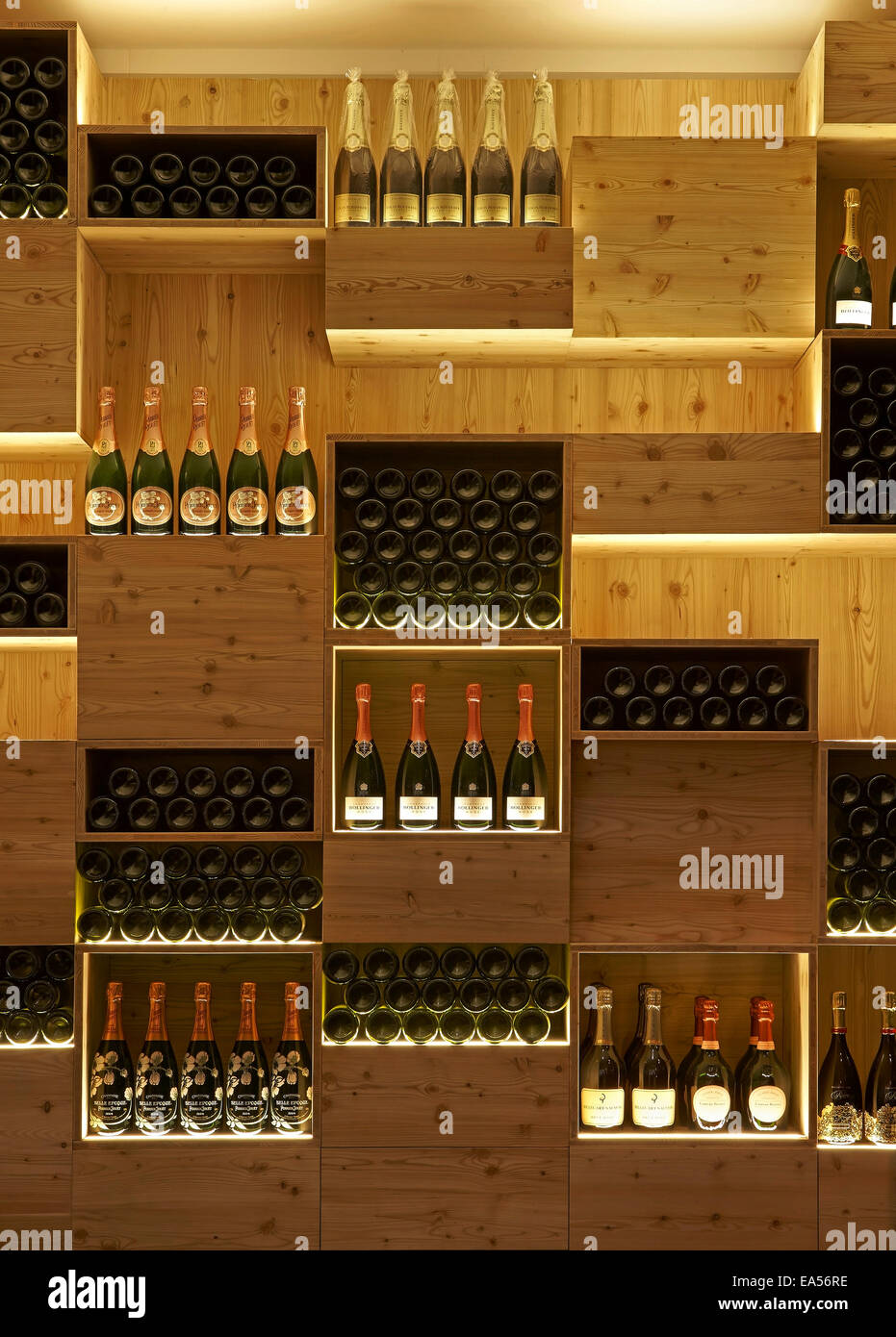 Selfridges Wine Shop, London, United Kingdom. Architect Campaign Design, 2014 Stock Photo Alamy